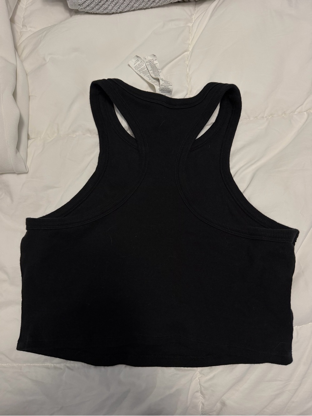 ALO Yoga Black High-Neck Crop Sports Bra - Picture 4 of 4